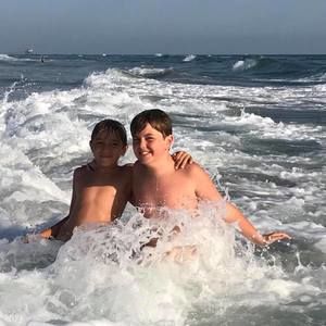 Meet your Posher, Dana